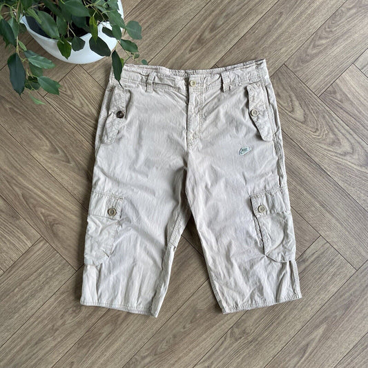 Vintage Nike Cargo Shorts Y2K Size L Beige