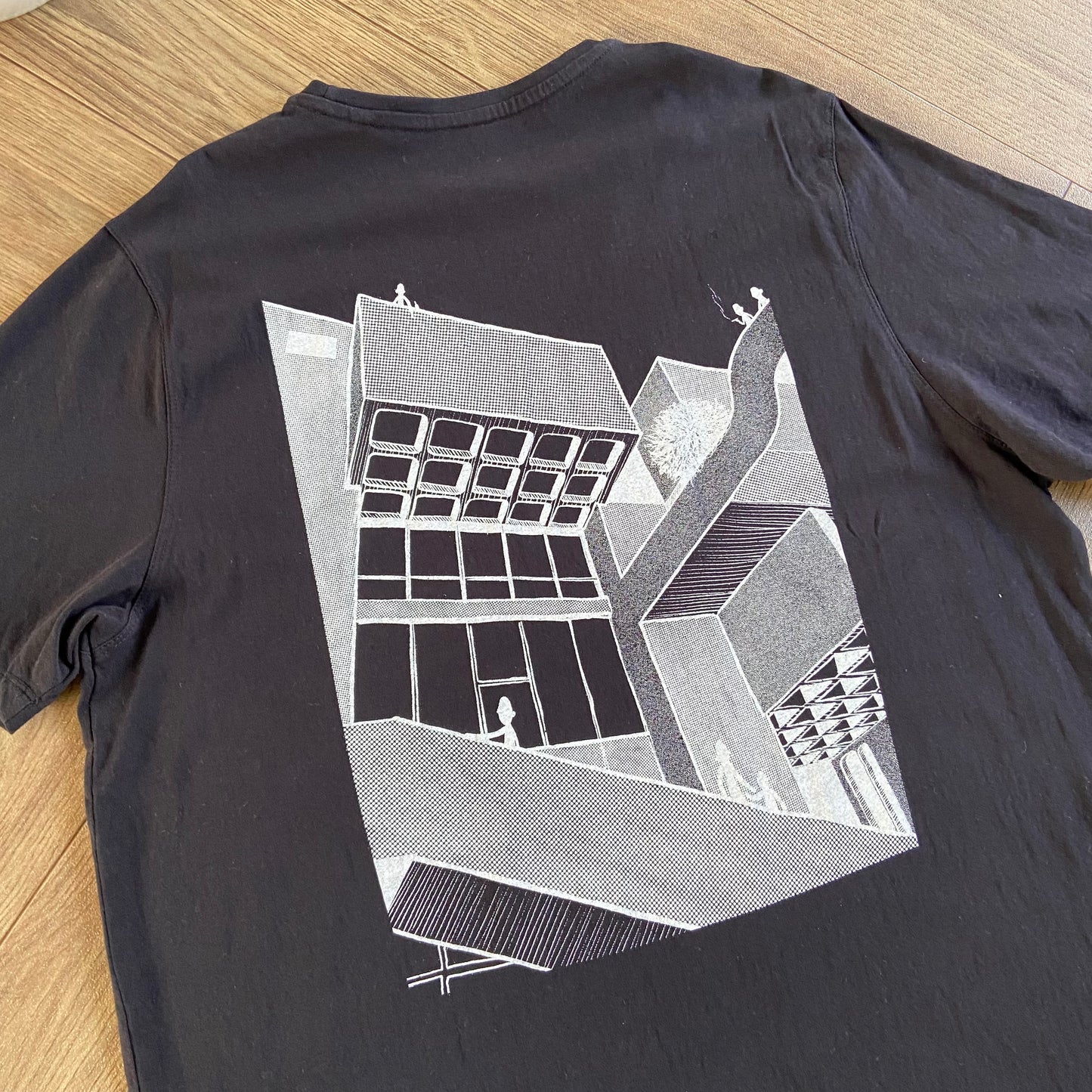 Stingray Reimagined “Barbican” T Shirt, Size XL Black