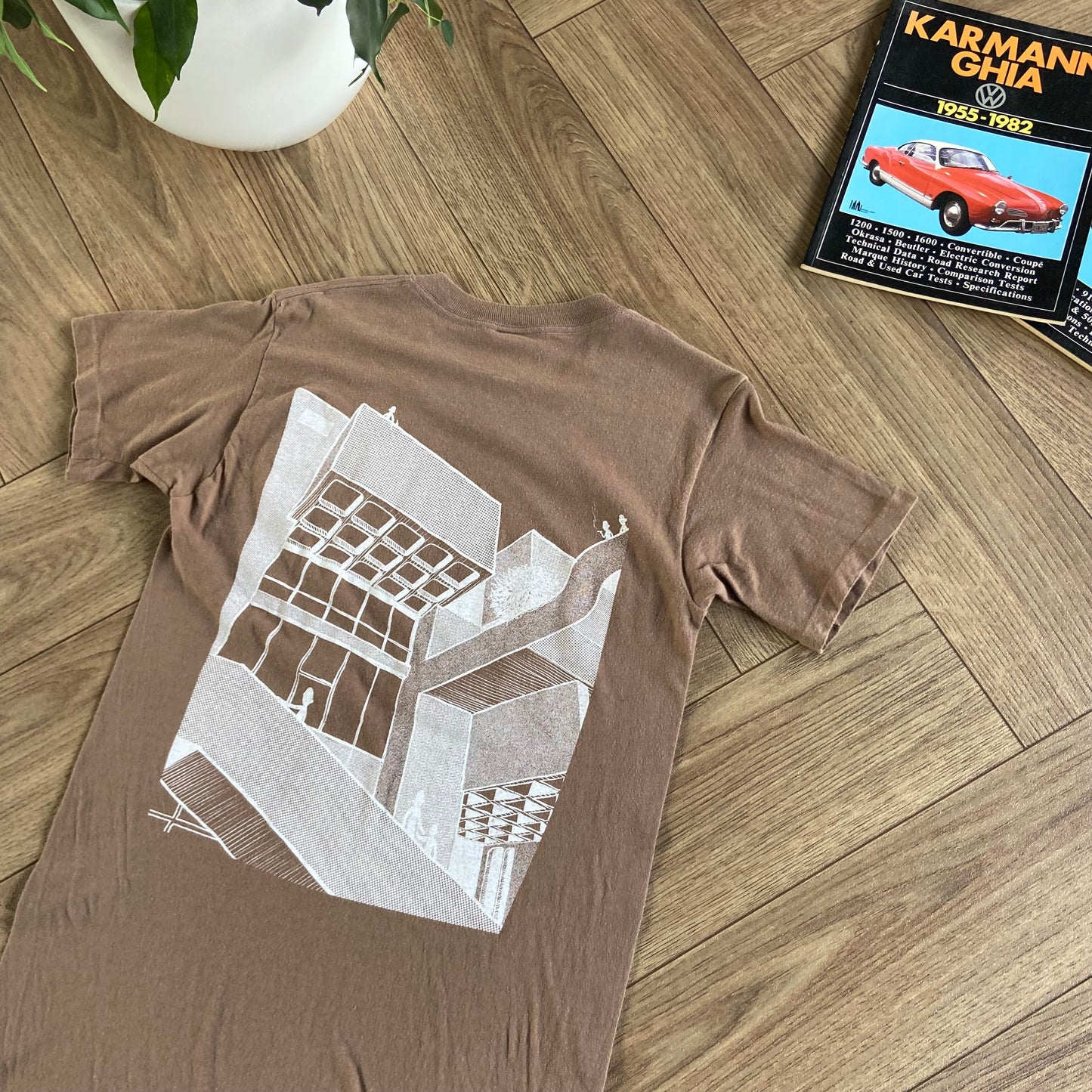 Stingray Reimagined “Barbican” T Shirt, Size M Tan