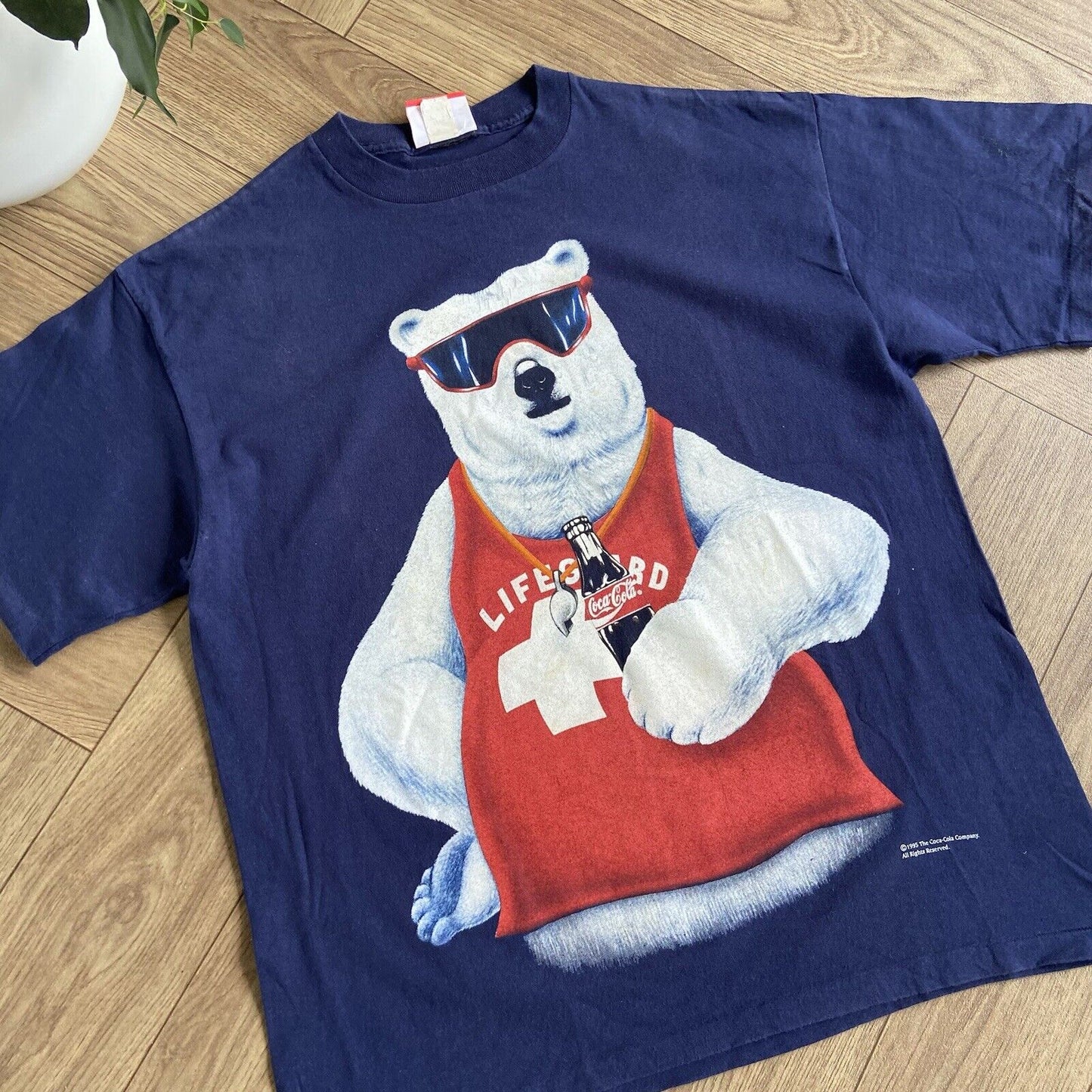 Vintage Coca Cola Polar Bear Single Stitch Graphic T Shirt 90s Size XL Navy Blue