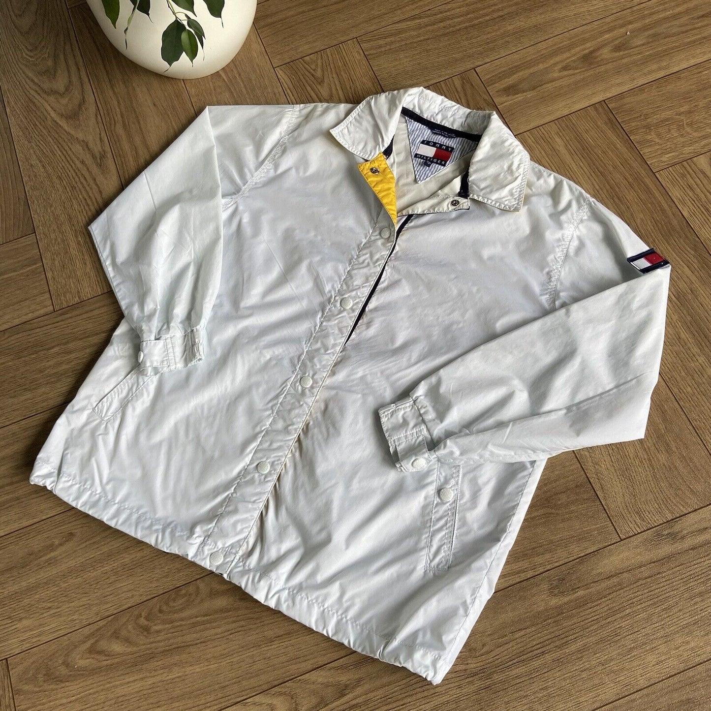 Vintage Tommy Holdover Windbreaker Jacket 90s Size S White