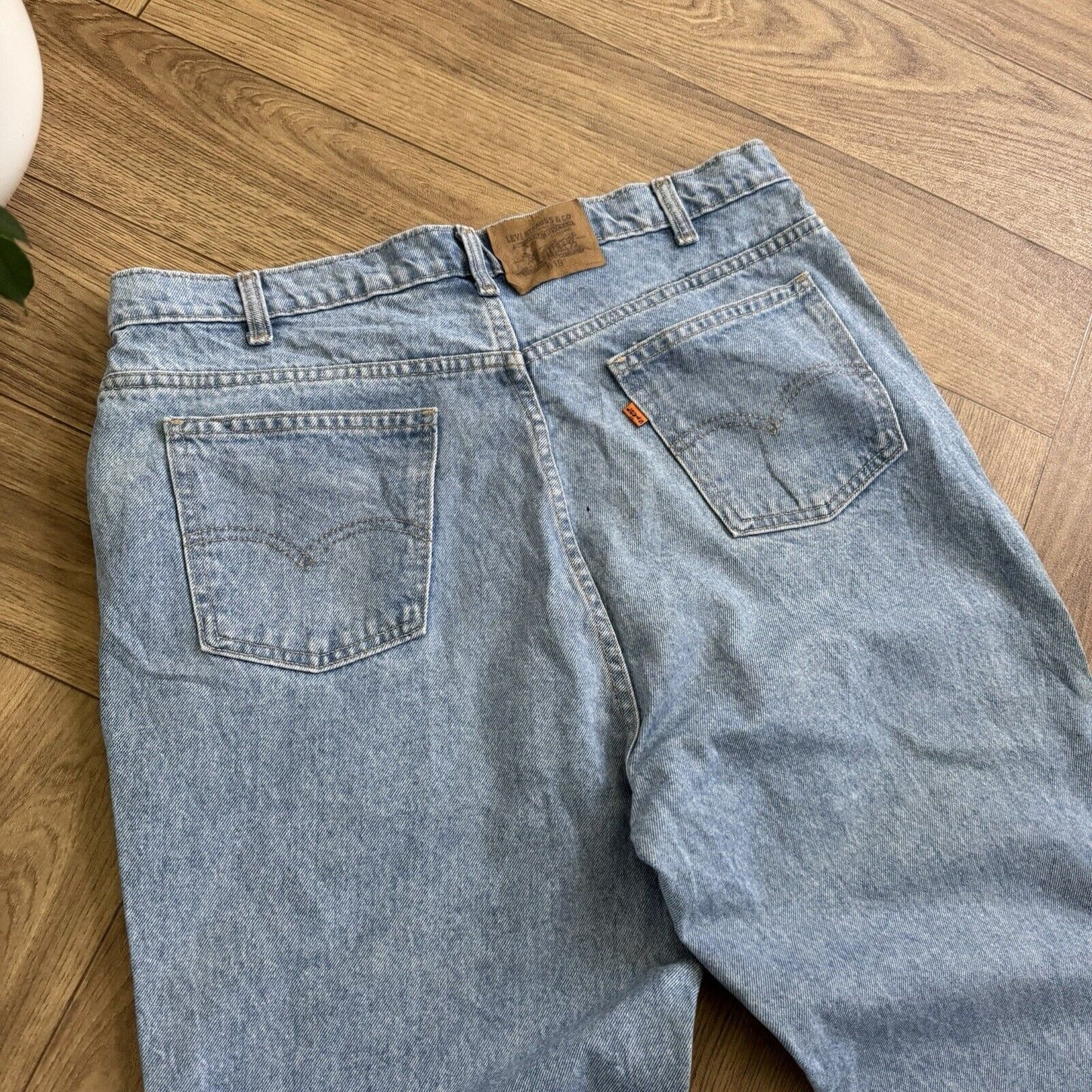 Vintage Levi’s Baggy Blue Jeans W38 L27 90s Relaxed Leg 619 Orange Tab