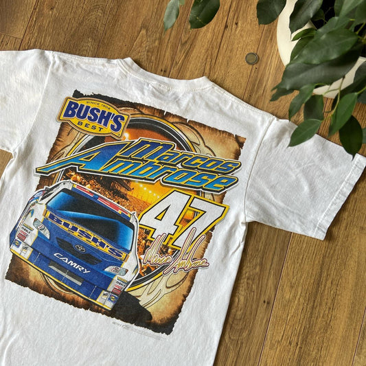 White Chase NASCAR graphic t shirt Size M