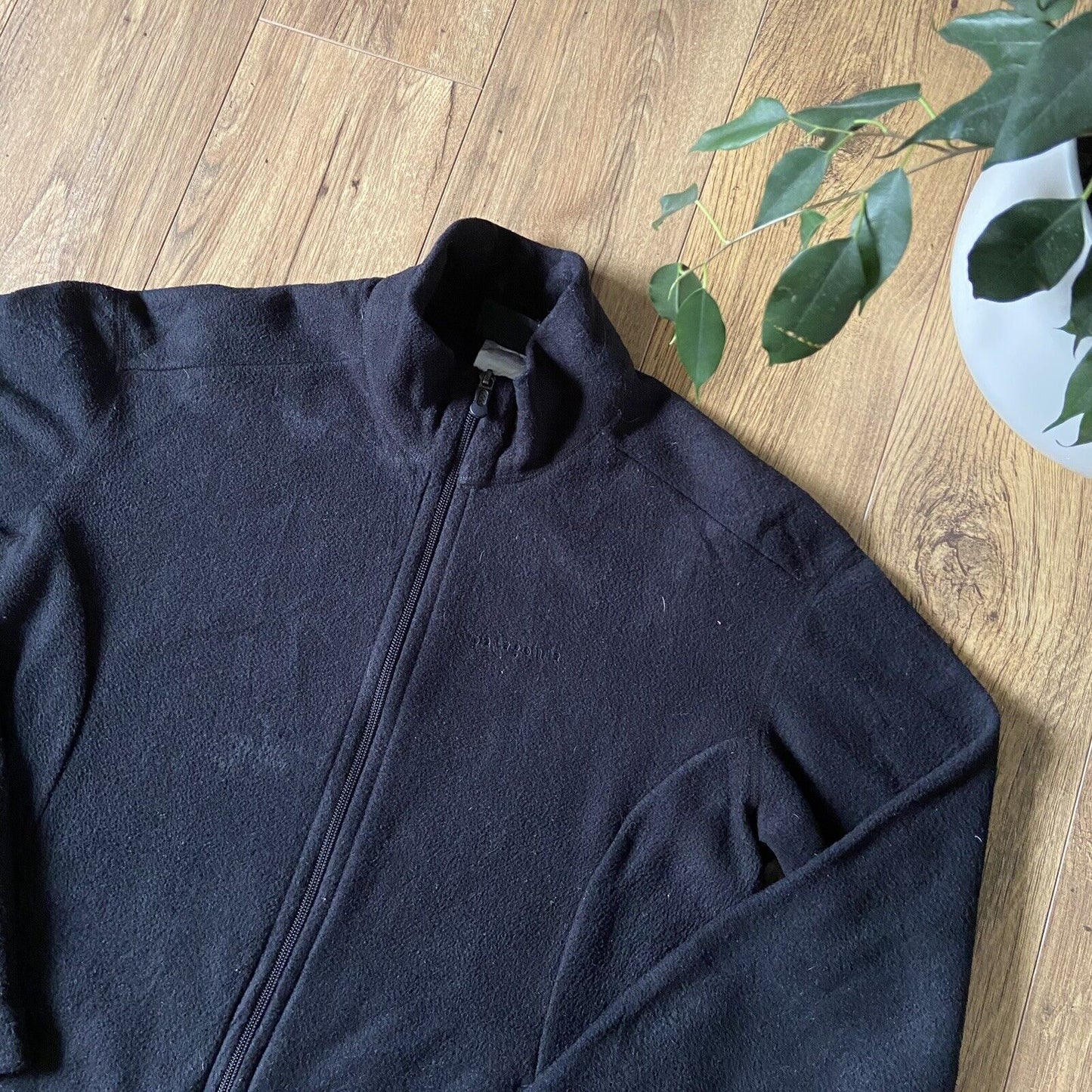 Vintage Patagonia Fleece Y2K Women’s Size L Full Zip Black Synchilla