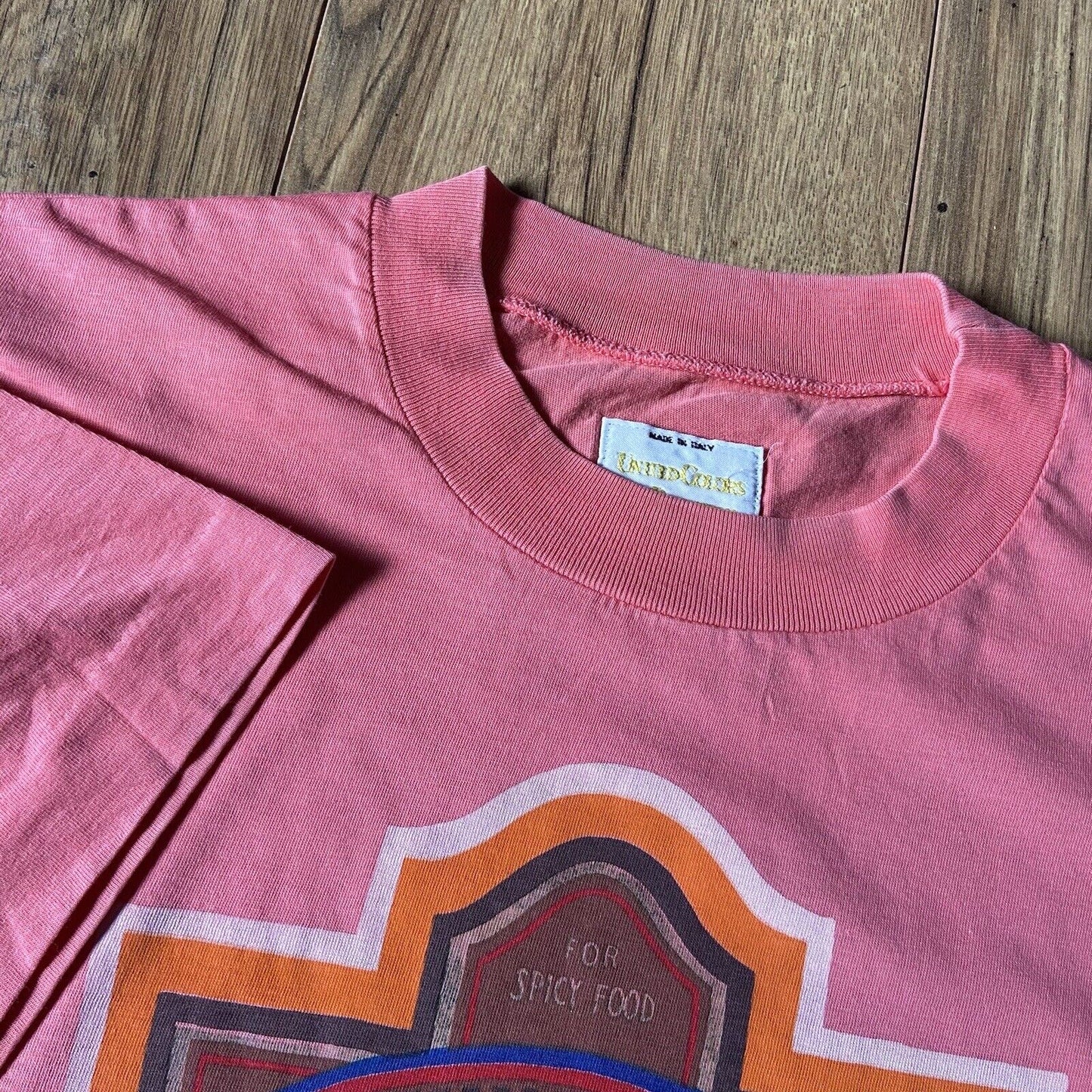 Vintage BenettonSingle Stitch Graphic T Shirt Size M 80s Pink Hot Sauce